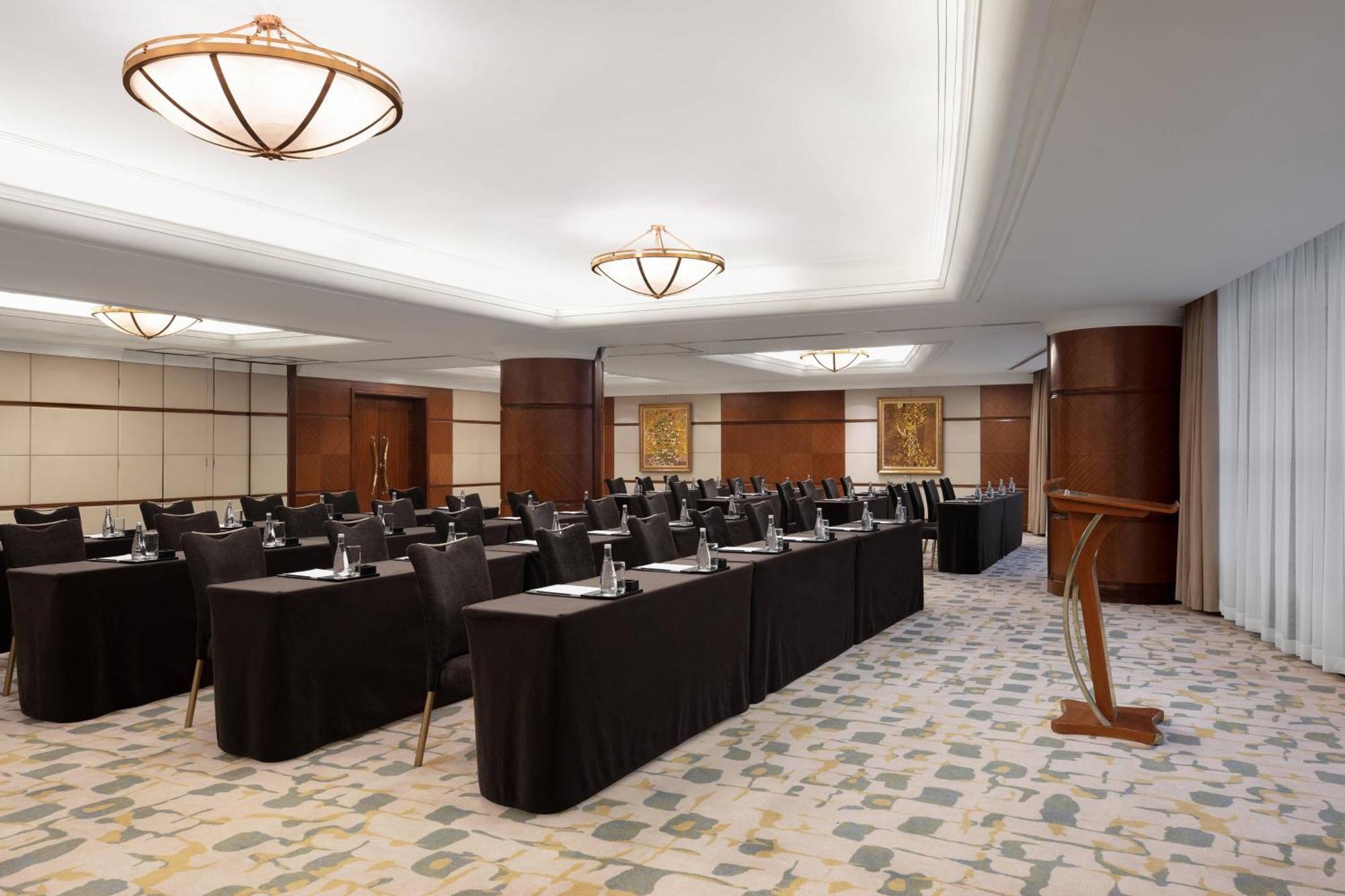Shanghai Marriott Hotel Hongqiao Eksteriør billede